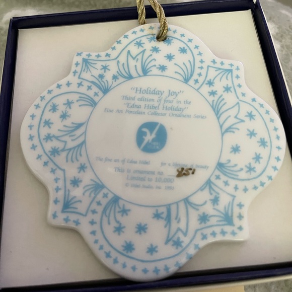 Edna Hibel Christmas Ornament - Picture 3 of 3